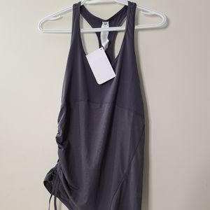 𝅺Fabletics gray Cashel Curve Cinch Tank